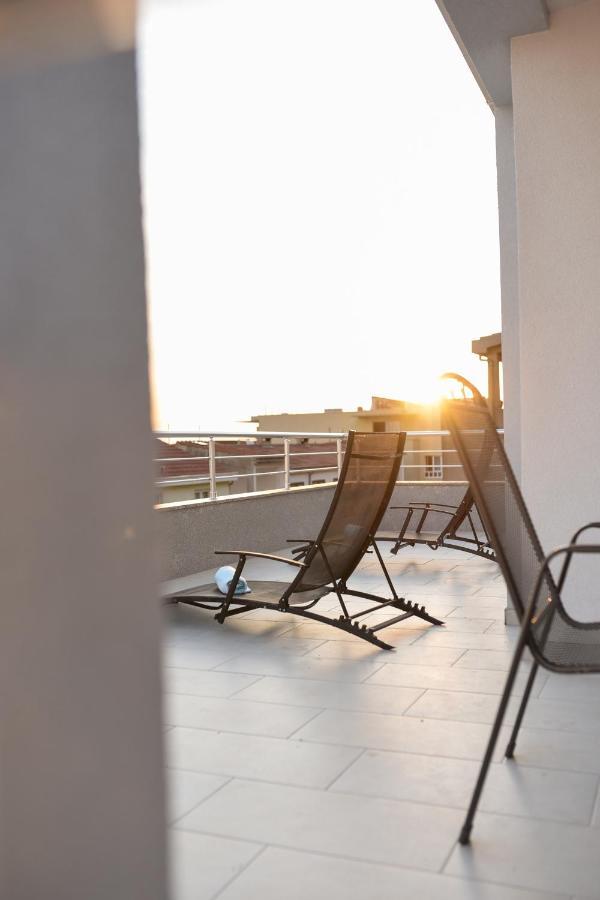 Sea View, Peaceful. Apartment Makarska Exterior photo
